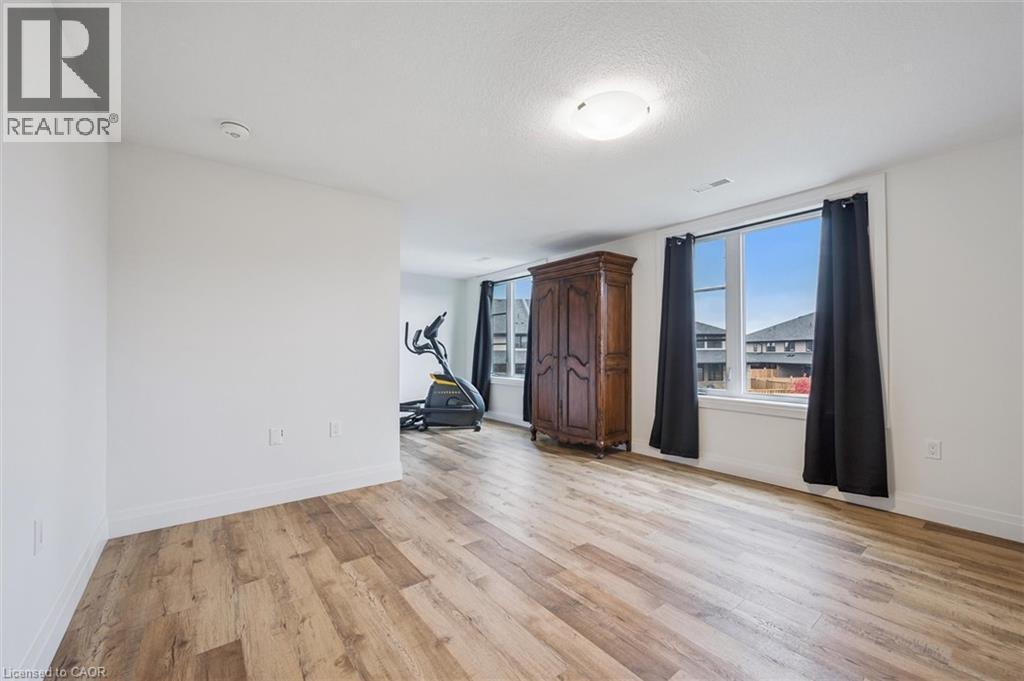 99A Farley Road Unit# 204, Fergus, ON - Indoor Photo Showing Other Room