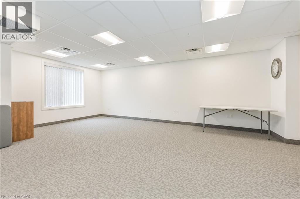 99A Farley Road Unit# 204, Fergus, ON - Indoor Photo Showing Other Room