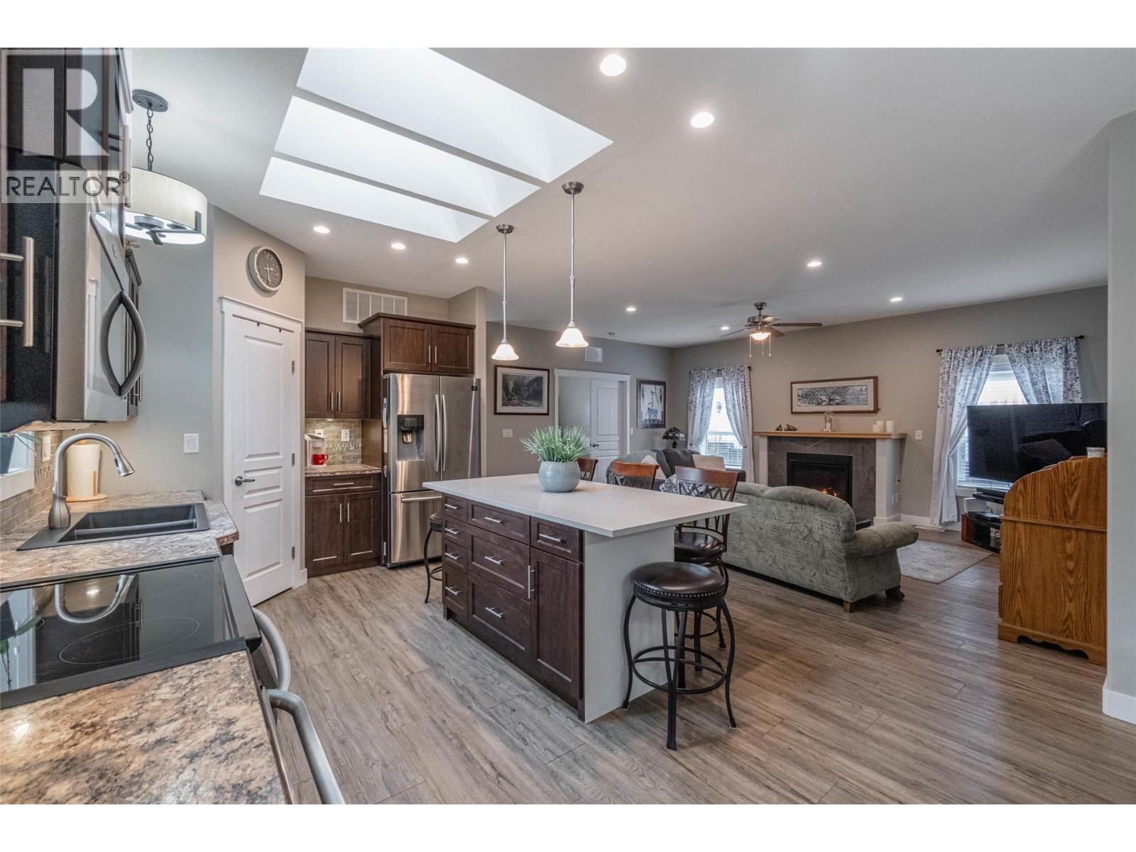 8300 Gallagher Lake Frontage Road Unit# 125, Oliver, BC