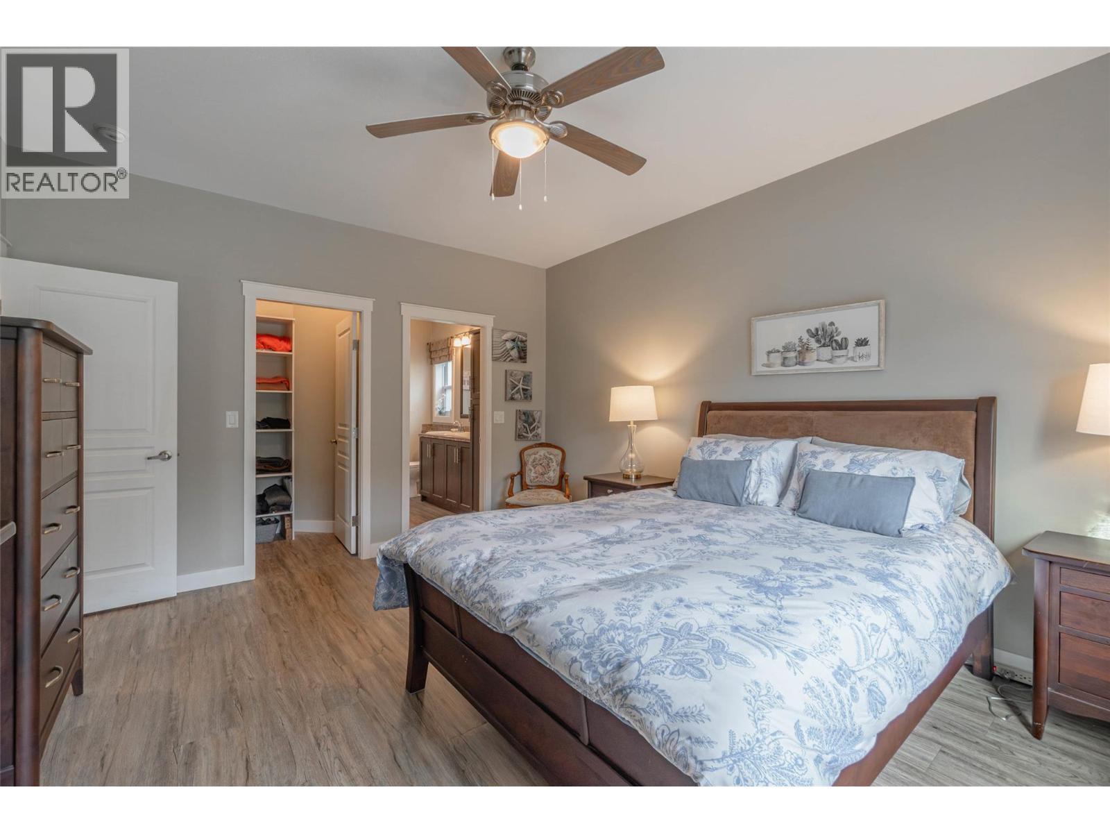 Primary suite - 8300 Gallagher Lake Frontage Road Unit# 125, Oliver, BC