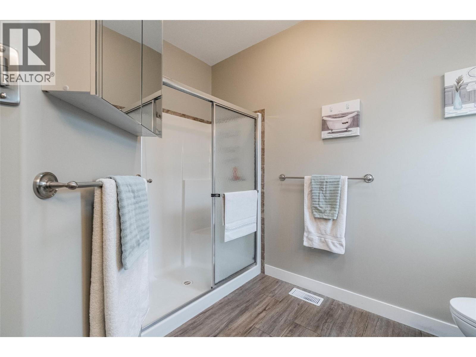 8300 Gallagher Lake Frontage Road Unit# 125, Oliver, BC