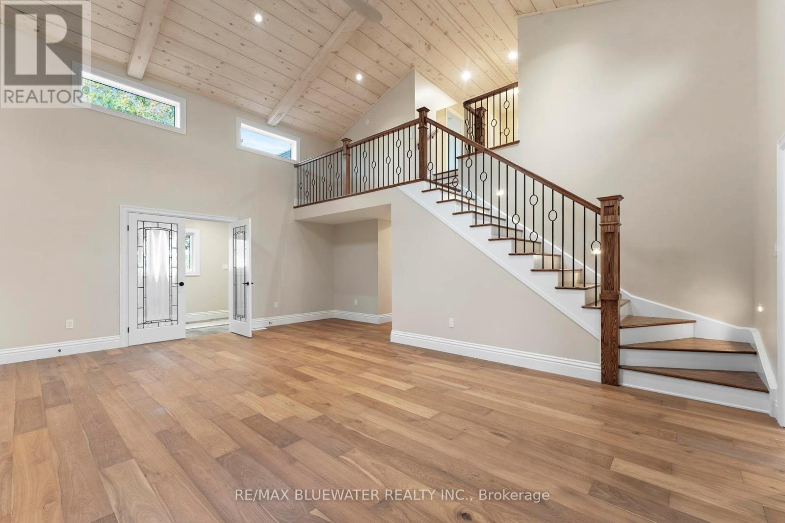 Great Room - 75184 Goshen Line, Bluewater (Stanley), ON - Indoor Photo Showing Other Room