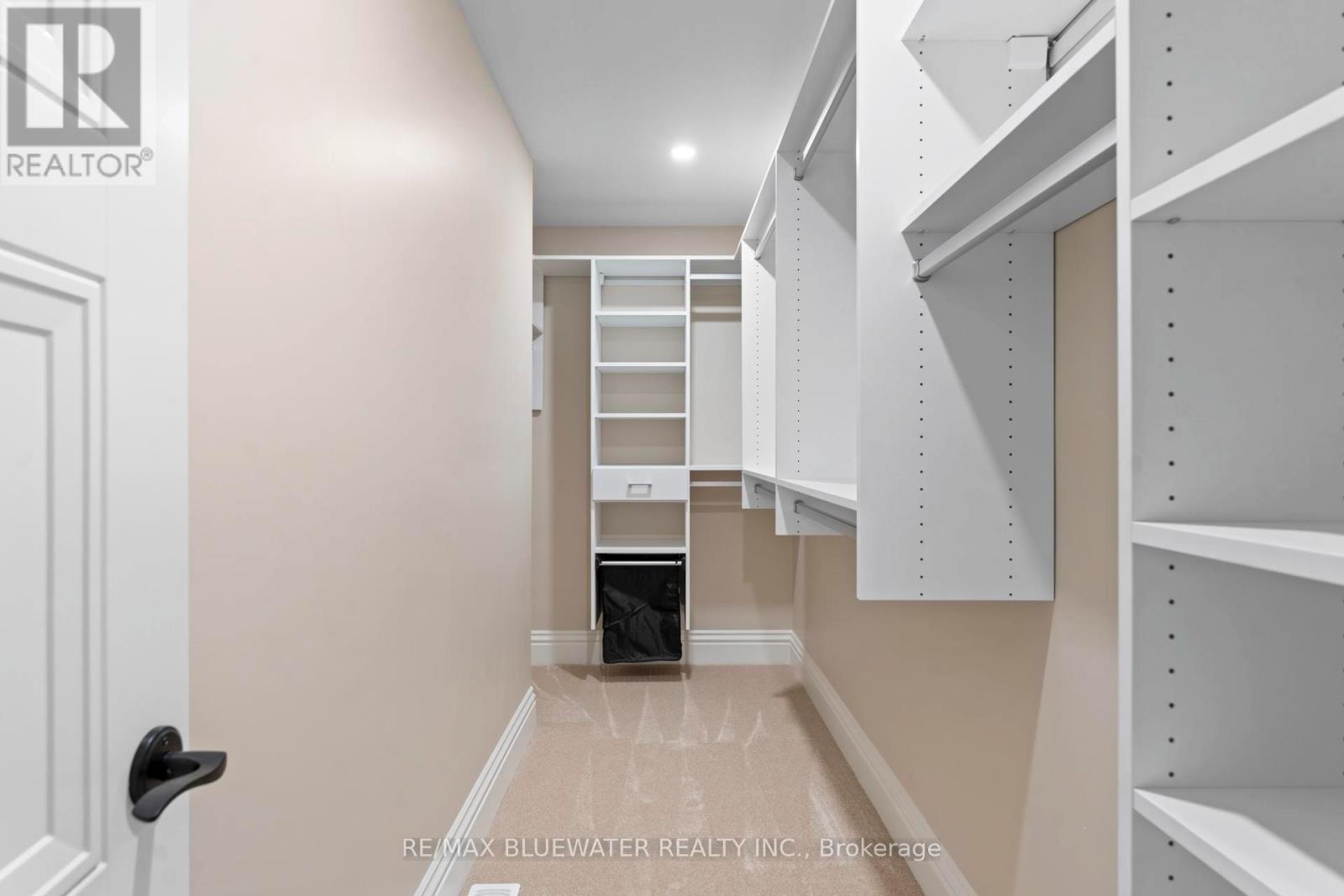 Master Bedroom Walk-In - 75184 Goshen Line, Bluewater (Stanley), ON - Indoor