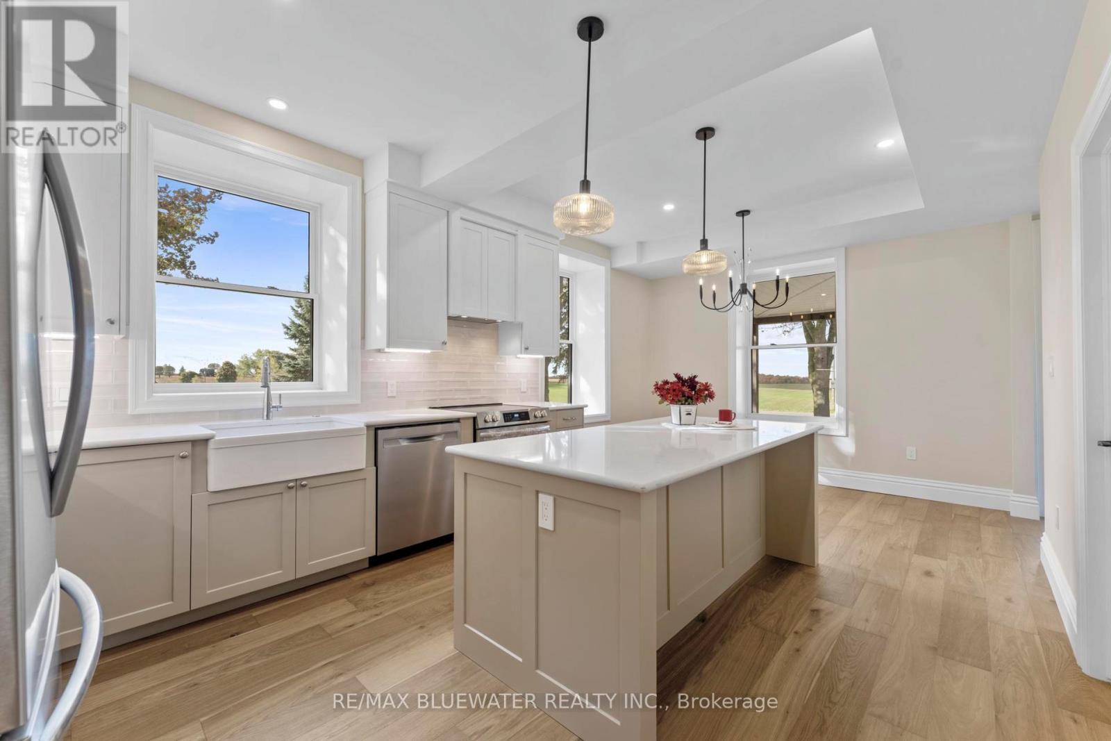Kitchen - 75184 Goshen Line, Bluewater (Stanley), ON - Indoor Photo Showing Kitchen With Upgraded Kitchen