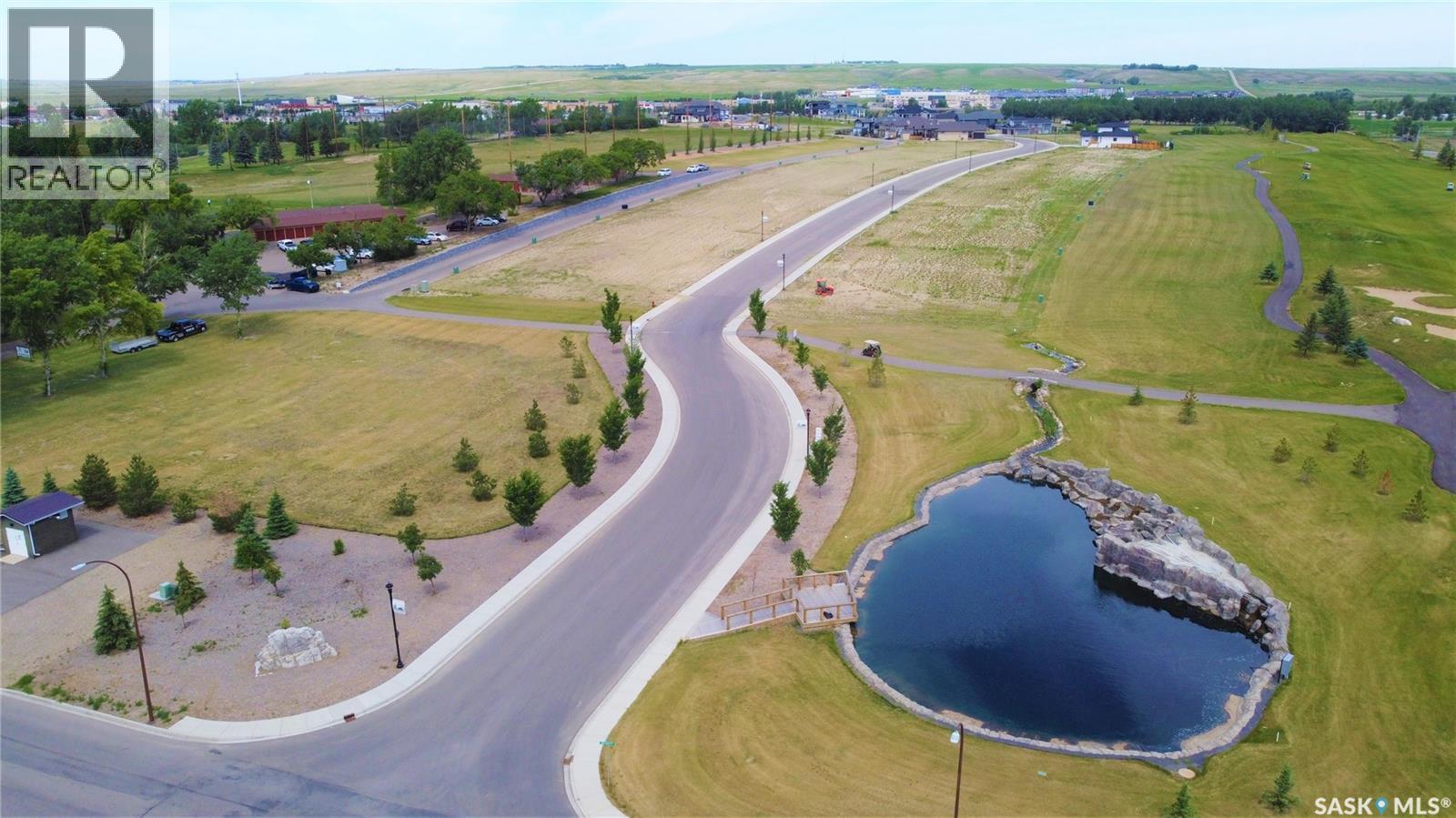 172 & 176 Cypress Point, Swift Current, SK