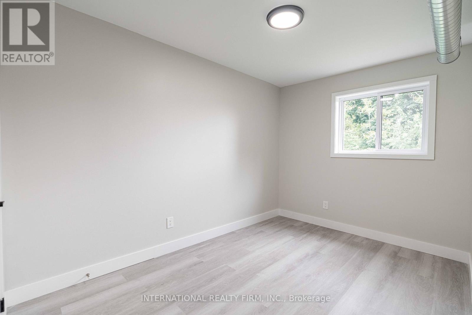 81 King Edward Avenue, London South, ON - Indoor Photo Showing Other Room