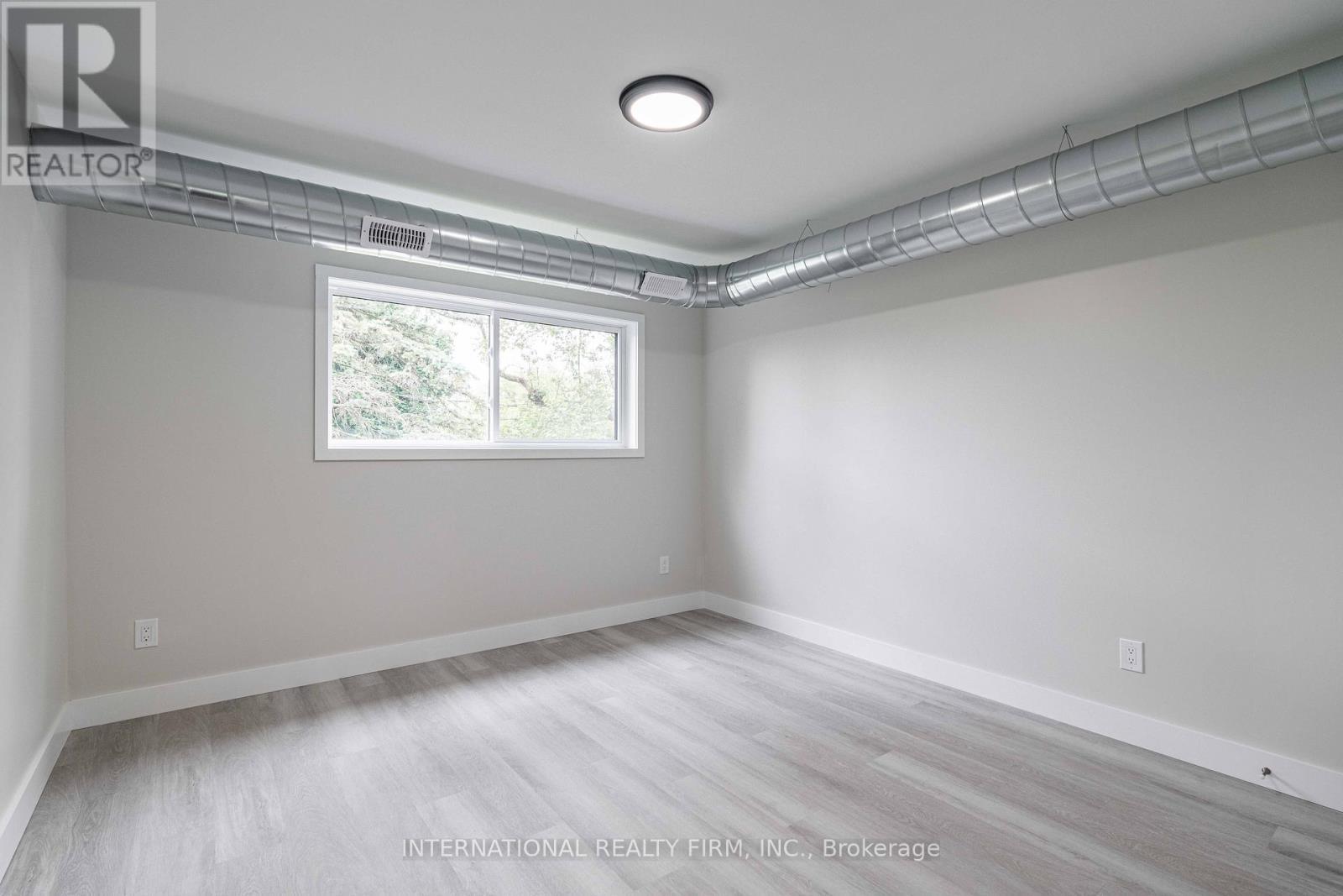 81 King Edward Avenue, London South, ON - Indoor Photo Showing Other Room