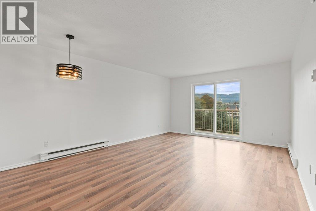 3304 35 Avenue Unit# 318, Vernon, BC - Indoor Photo Showing Other Room