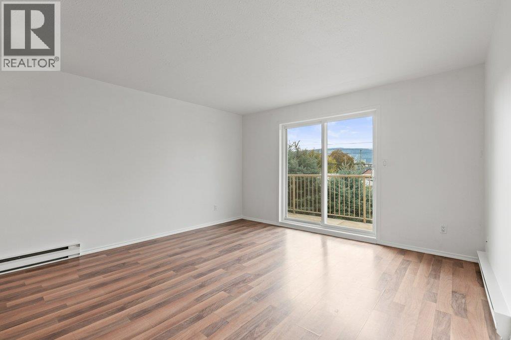 3304 35 Avenue Unit# 318, Vernon, BC - Indoor Photo Showing Other Room