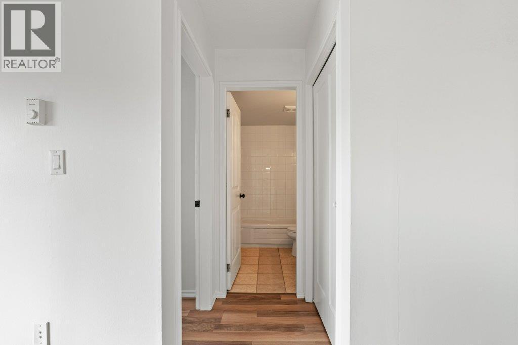 3304 35 Avenue Unit# 318, Vernon, BC - Indoor Photo Showing Other Room