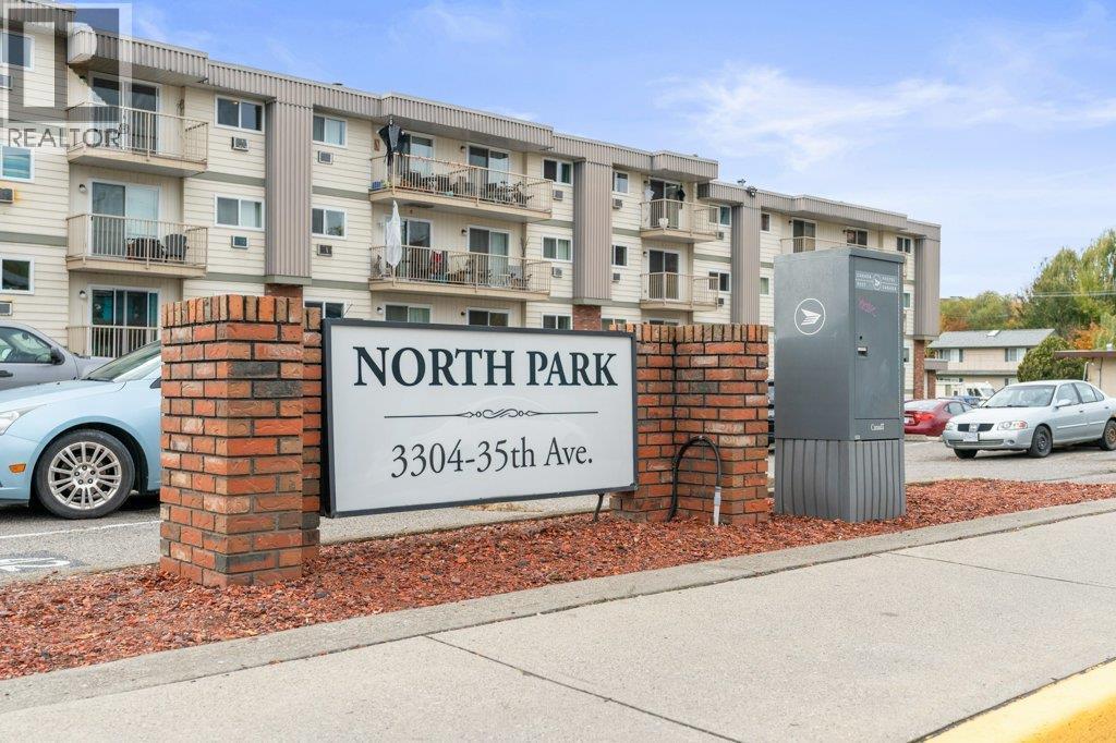 3304 35 Avenue Unit# 318, Vernon, BC - Outdoor With Balcony