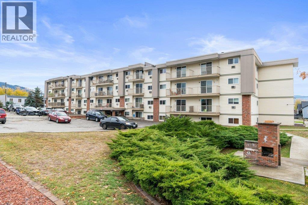 3304 35 Avenue Unit# 318, Vernon, BC - Outdoor With Balcony With Facade