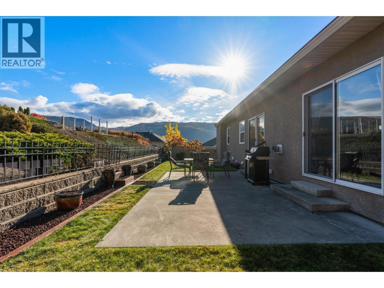 6785 Foothills Drive, Vernon, BC - Outdoor
