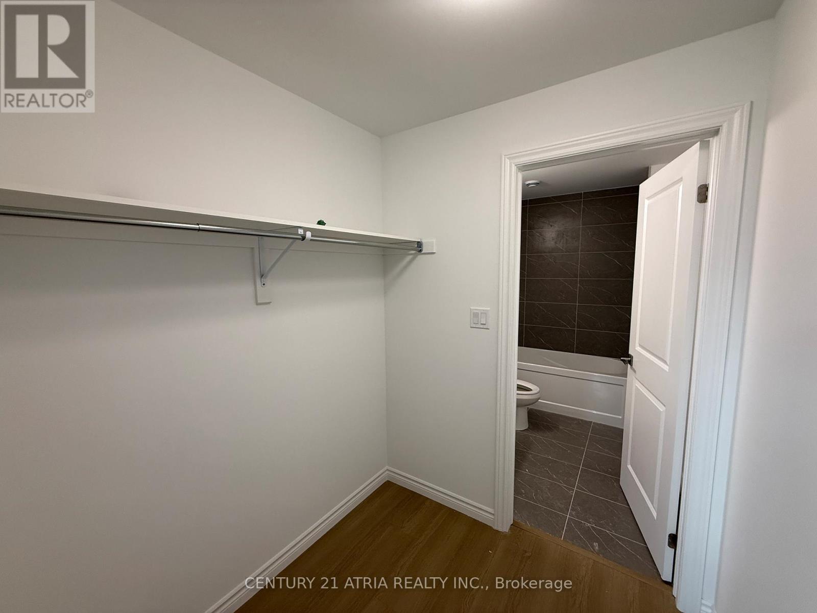 11 - 2 Slessor Boulevard, Grimsby, ON - Indoor With Storage