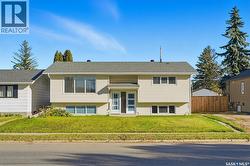 1529 Central AVENUE  Saskatoon, SK S7N 2H3