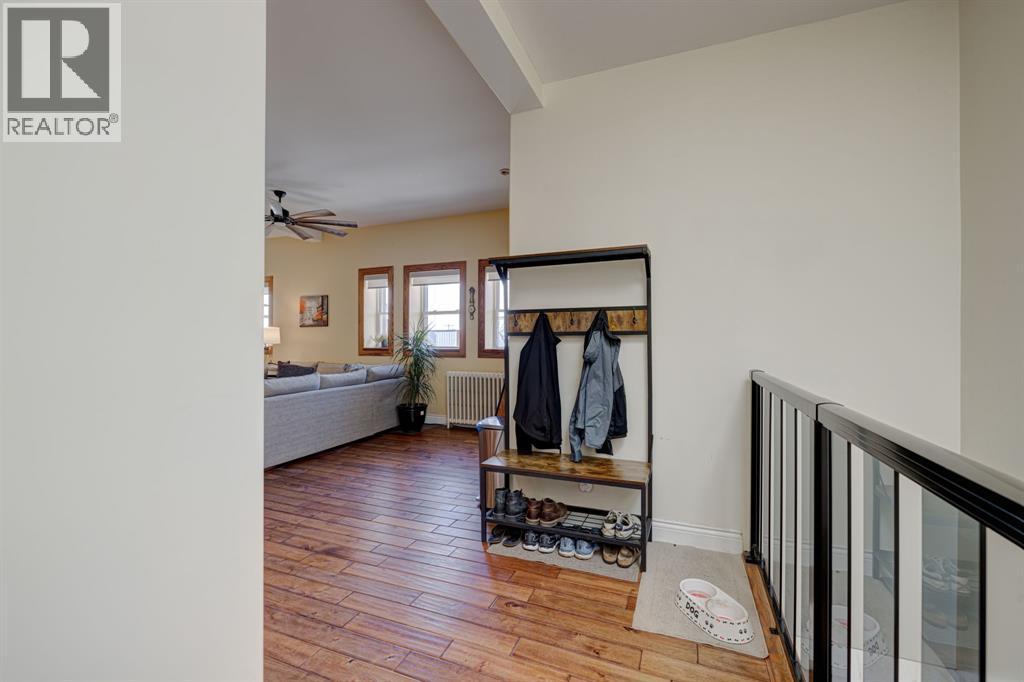 211 Main Street, Glencoe, ON - Indoor Photo Showing Other Room