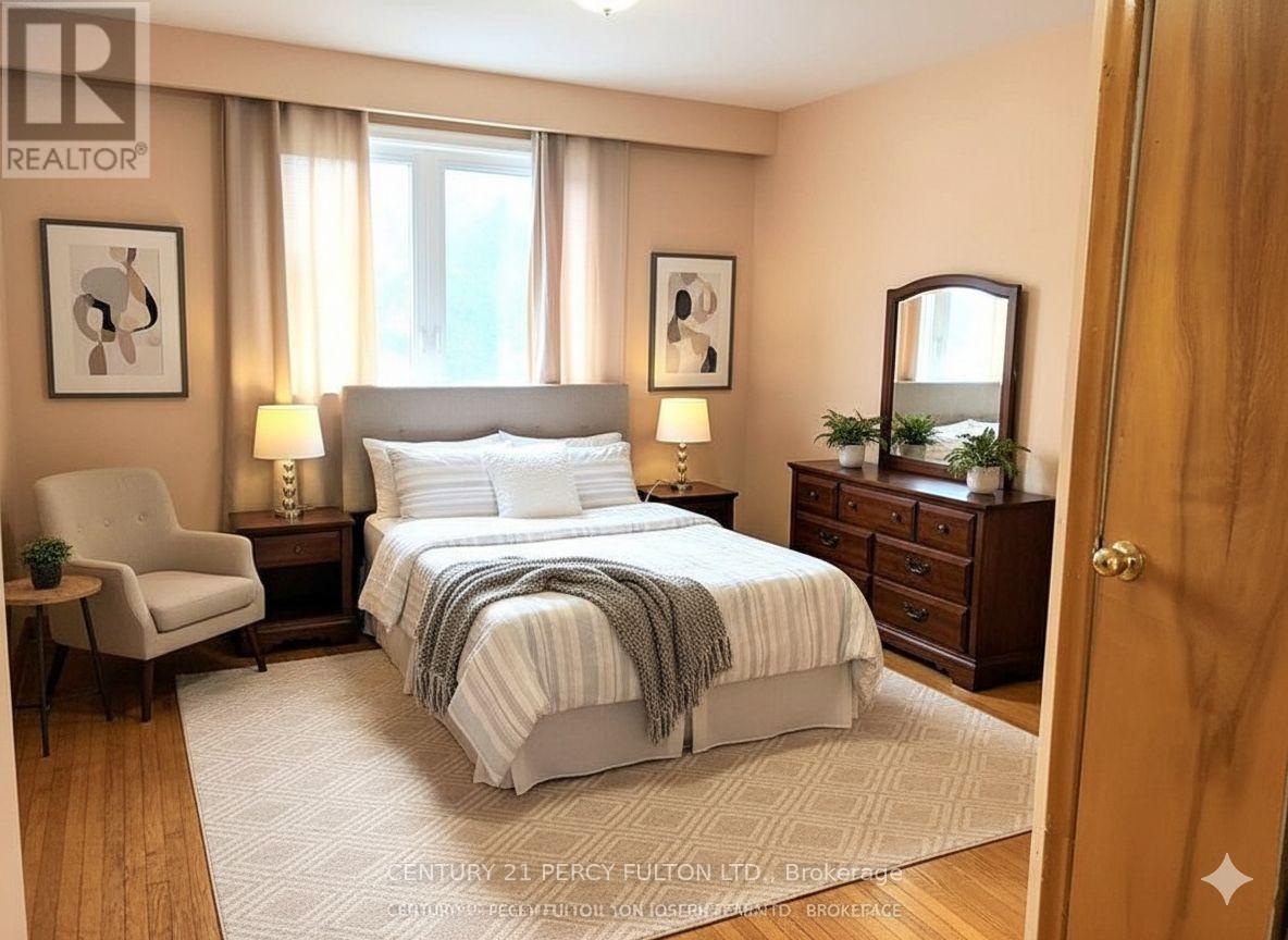 22 Perivale Crescent, Toronto, ON - Indoor Photo Showing Bedroom