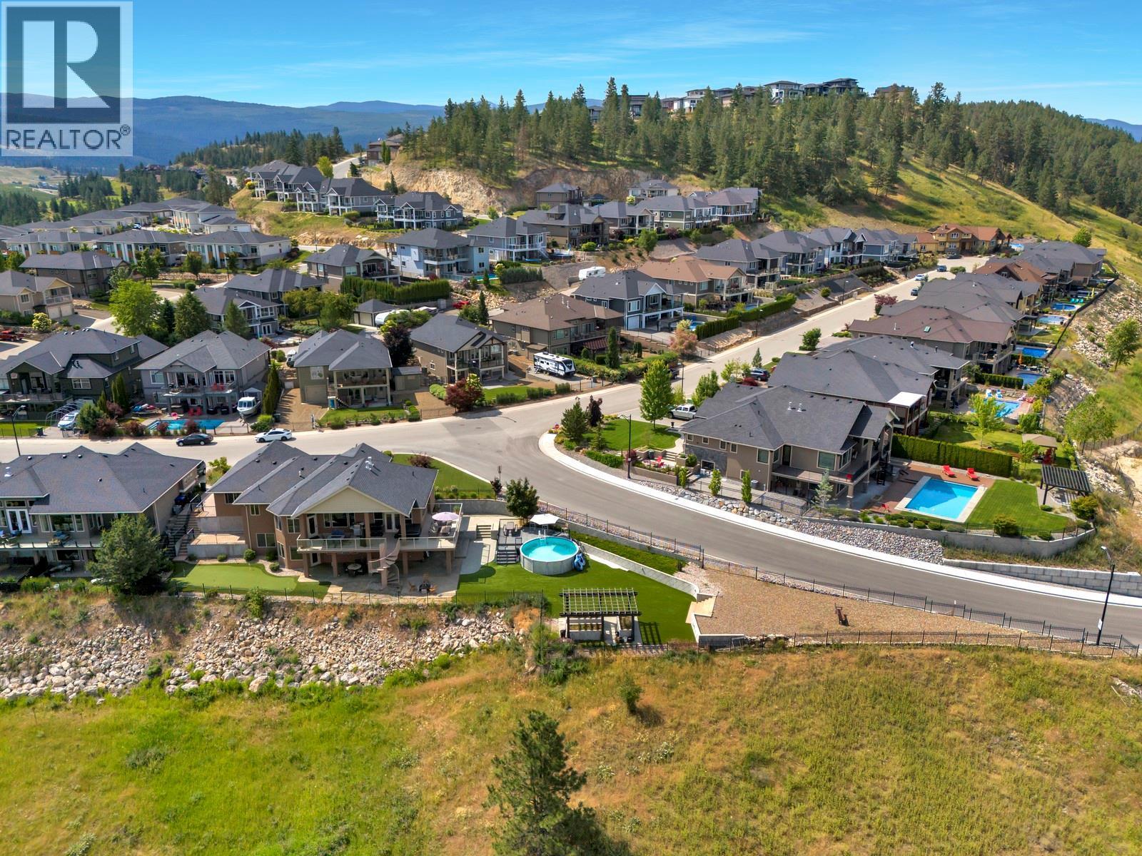 1830 Birkdale Avenue, Kelowna, BC - Outdoor With View
