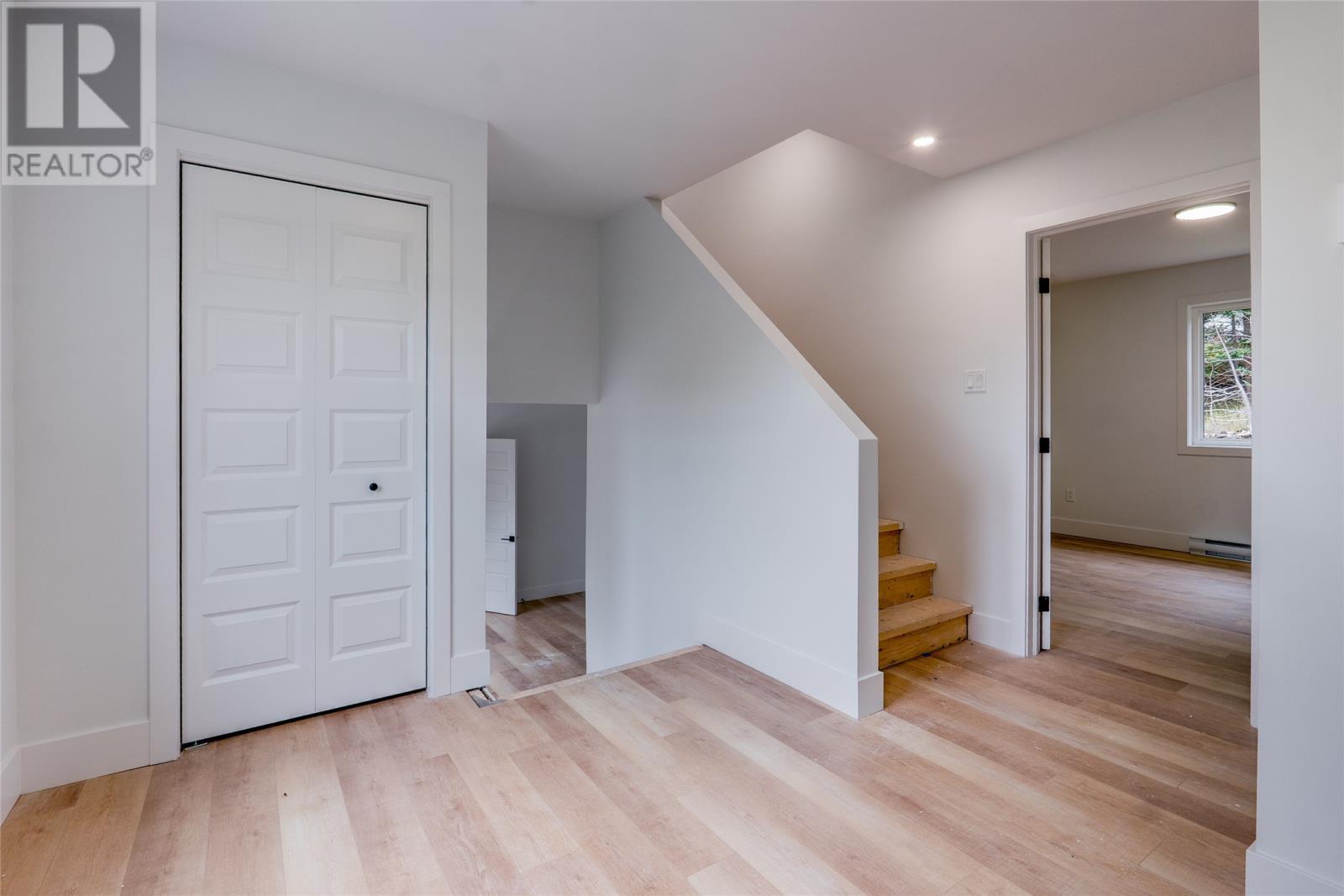 8 Briens Road, Holyrood, NL - Indoor Photo Showing Other Room