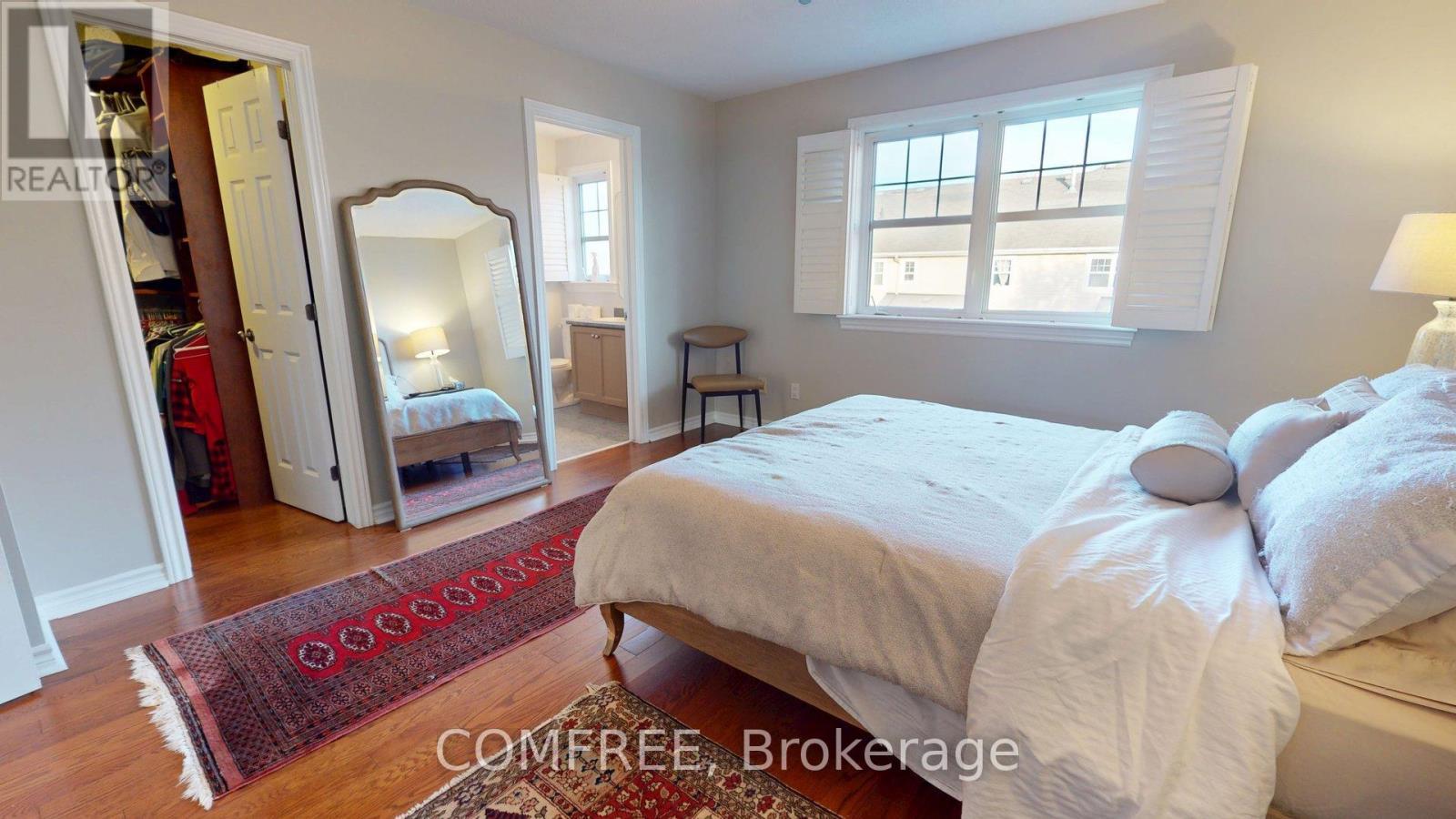 29D Cresthaven Drive, Ottawa, ON - Indoor Photo Showing Bedroom