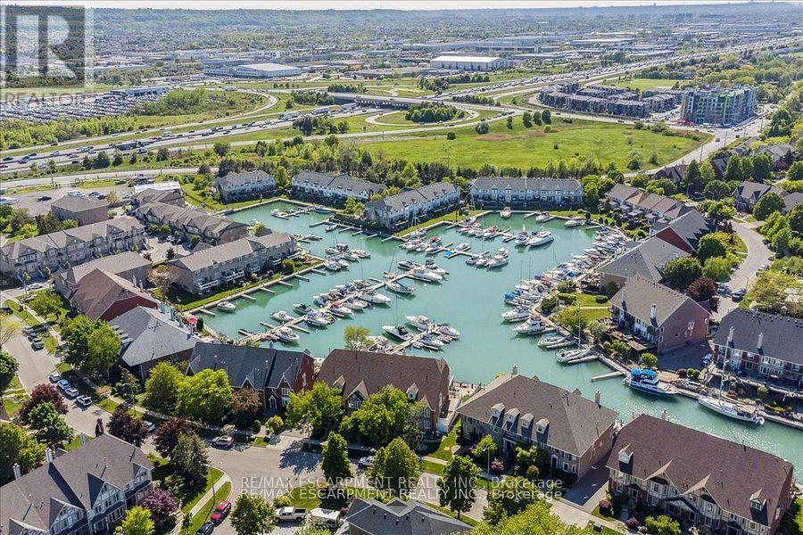 4 Sunrow Gate, Hamilton, ON - Outdoor With View