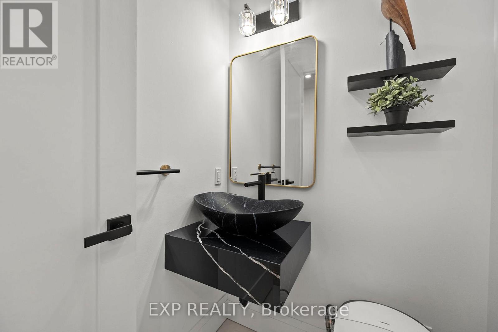 838 Elmwood Street, Georgina, ON - Other