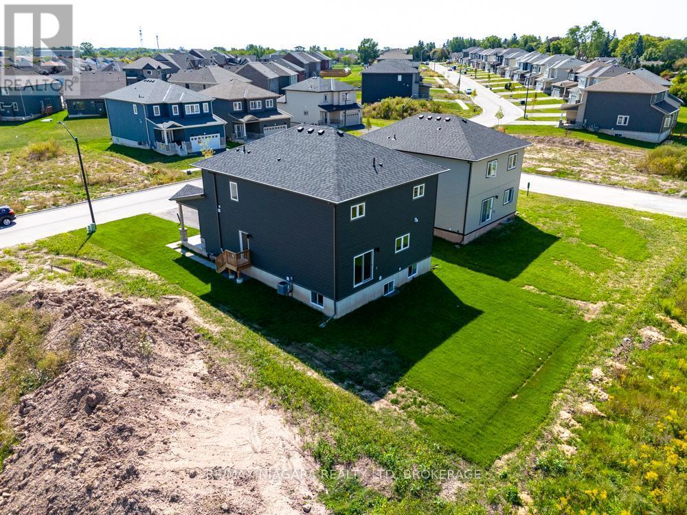 Lower - 158 Hillcrest Road, Port Colborne (Main Street), ON - Outdoor