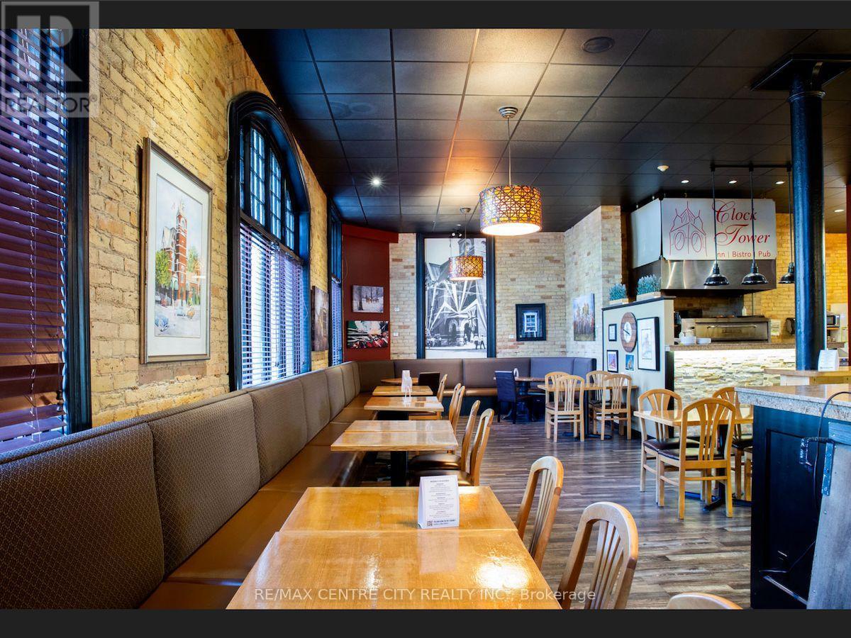 71 Frank Street, Strathroy-Caradoc (Nw), ON