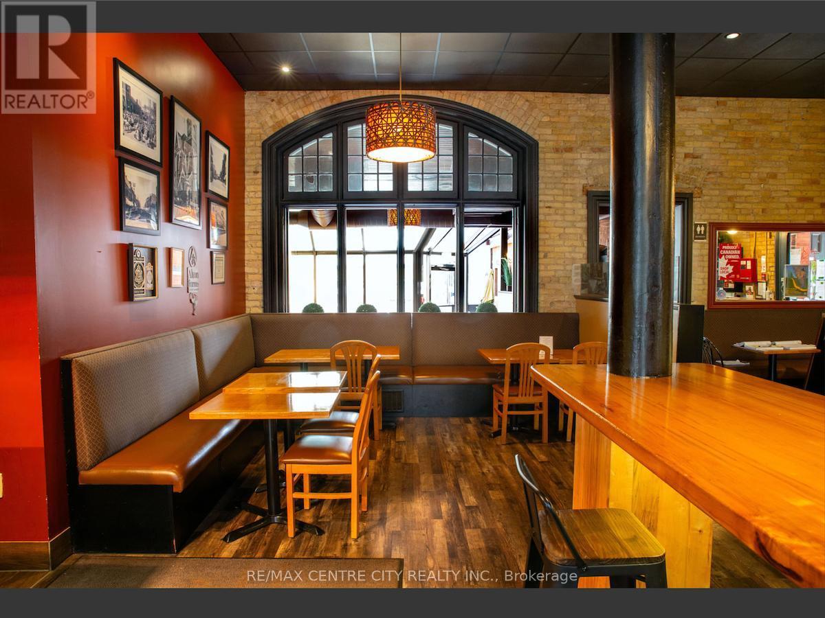 71 Frank Street, Strathroy-Caradoc (Nw), ON