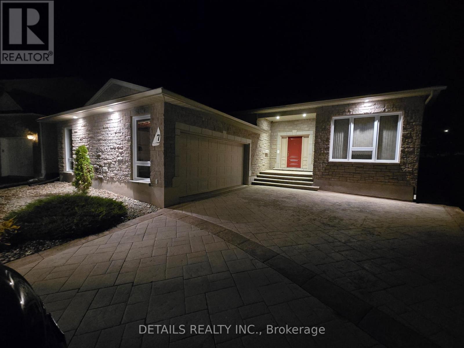 7 Eagle Chase Court, Ottawa, ON - Outdoor