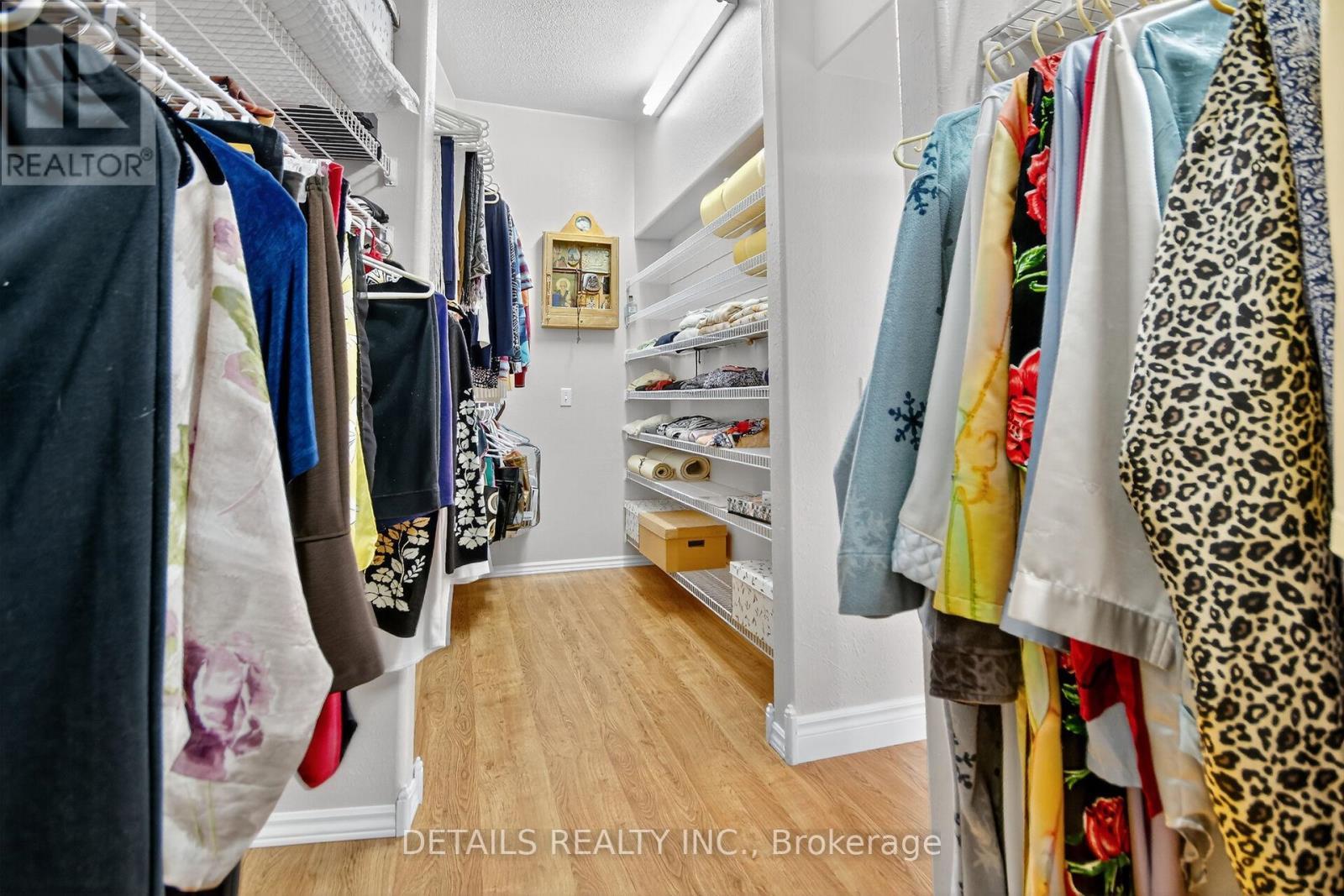 7 Eagle Chase Court, Ottawa, ON - Indoor With Storage