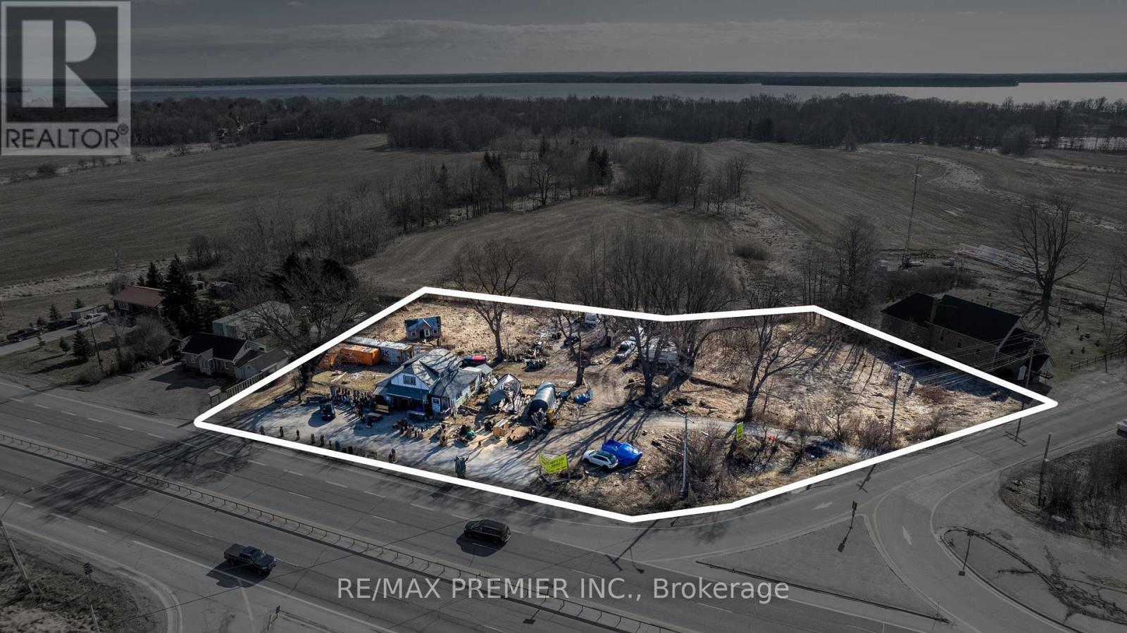 8665 Hwy 11, Severn, ON