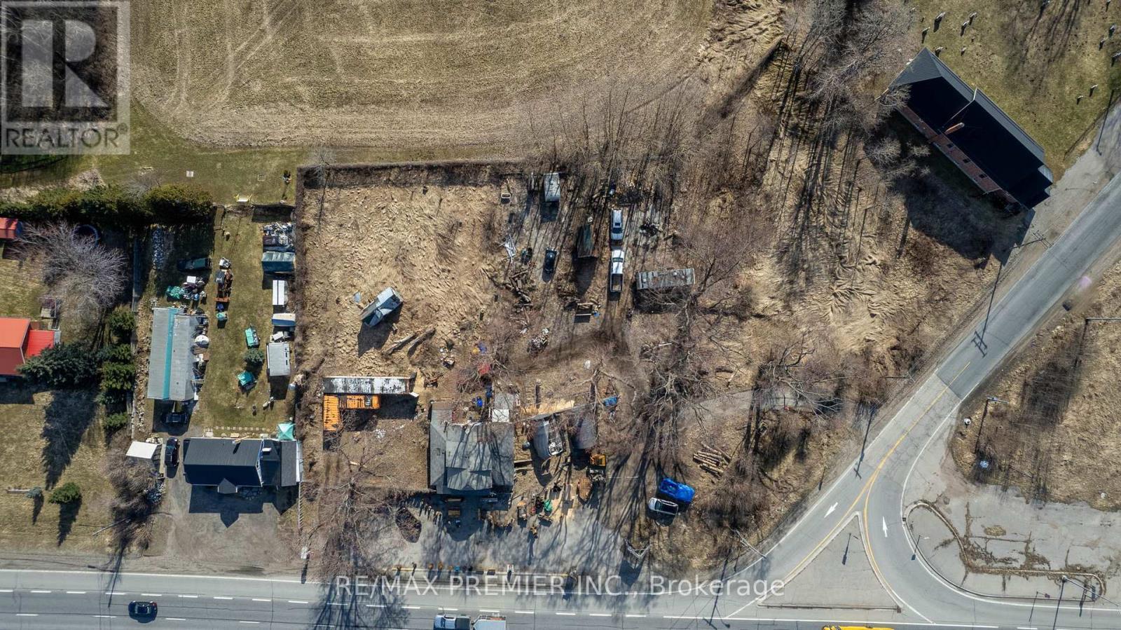 8665 Hwy 11, Severn, ON