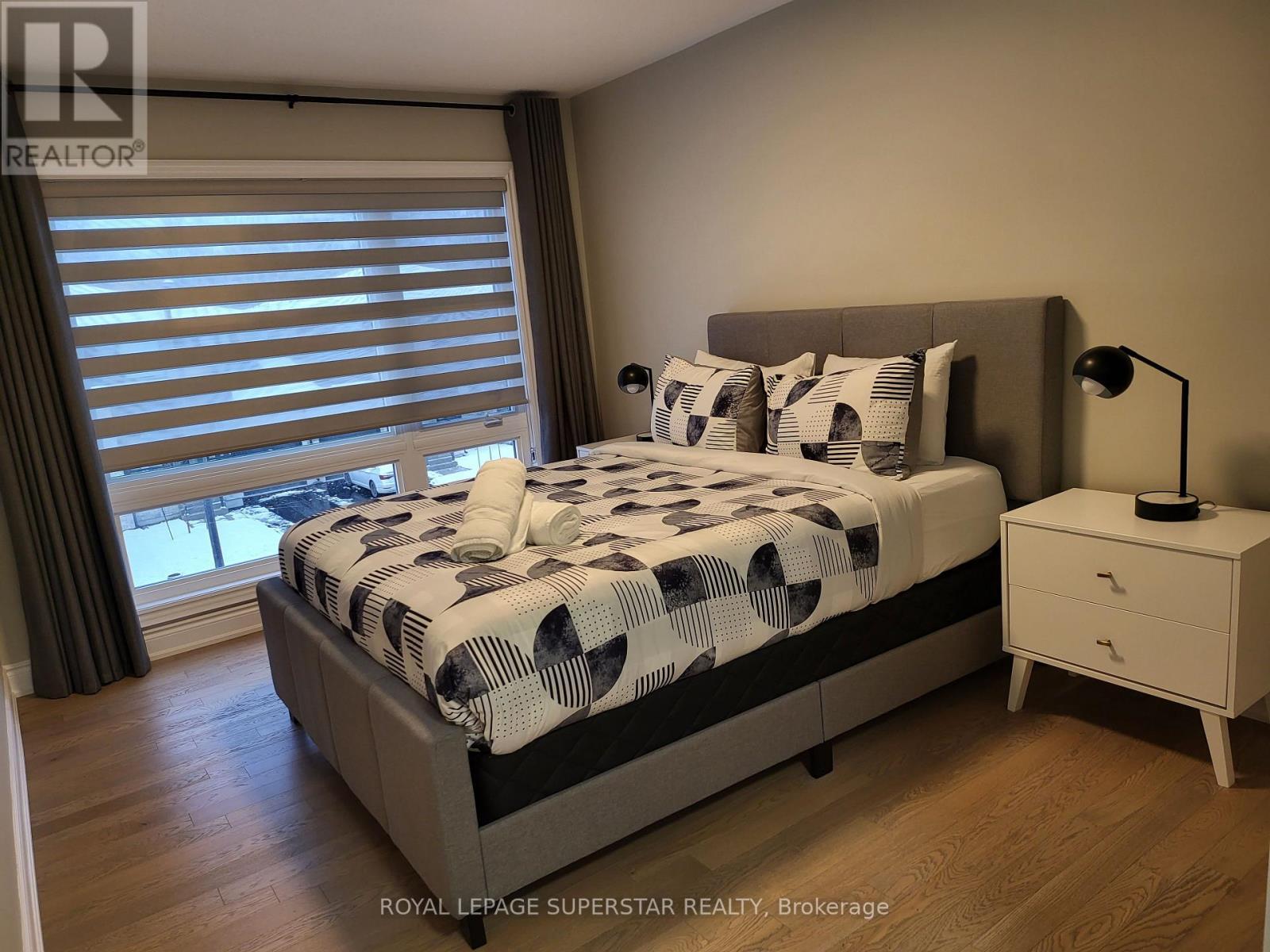 13 Eberhardt Drive, Wasaga Beach, ON - Indoor Photo Showing Bedroom