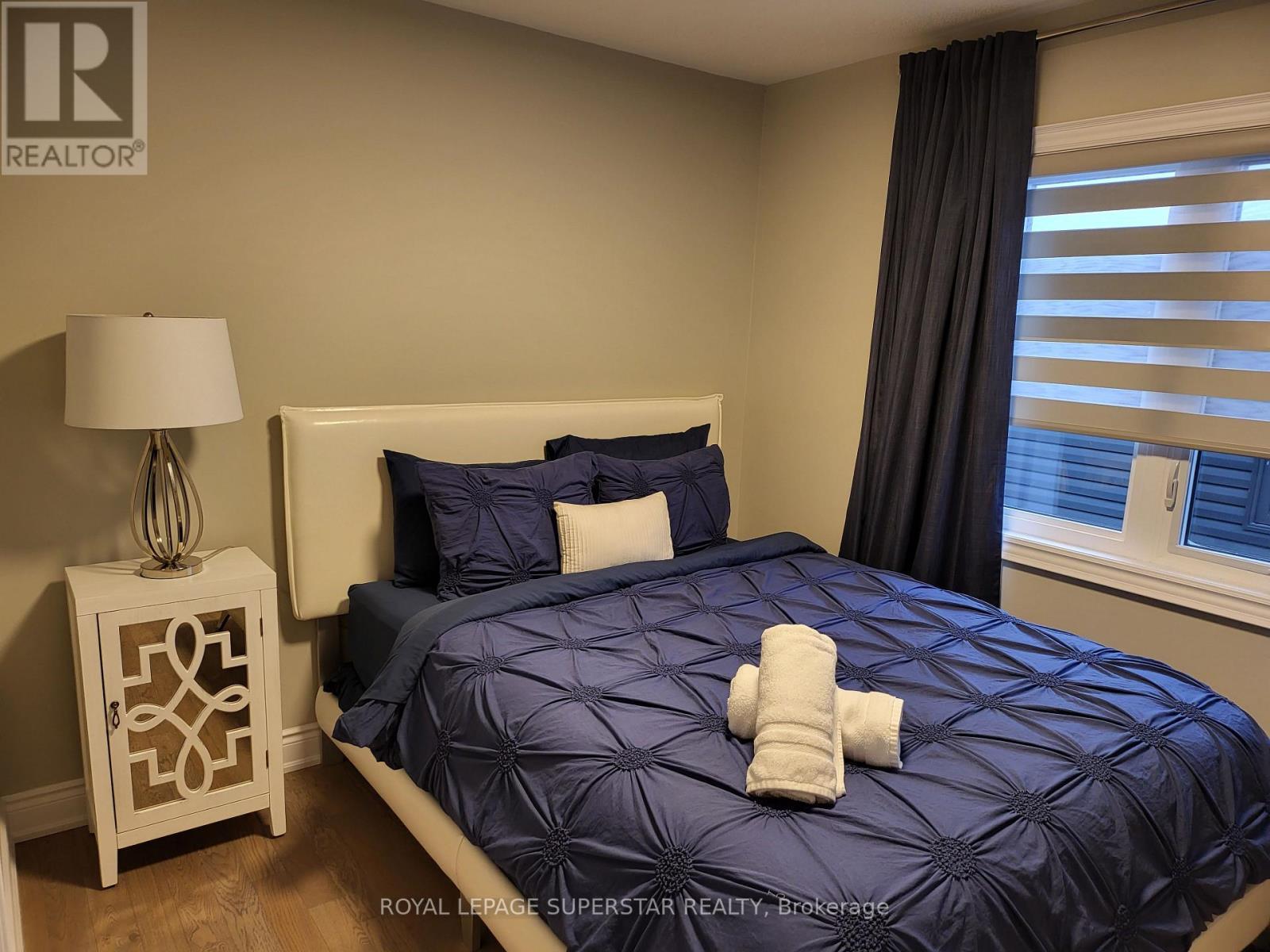 13 Eberhardt Drive, Wasaga Beach, ON - Indoor Photo Showing Bedroom