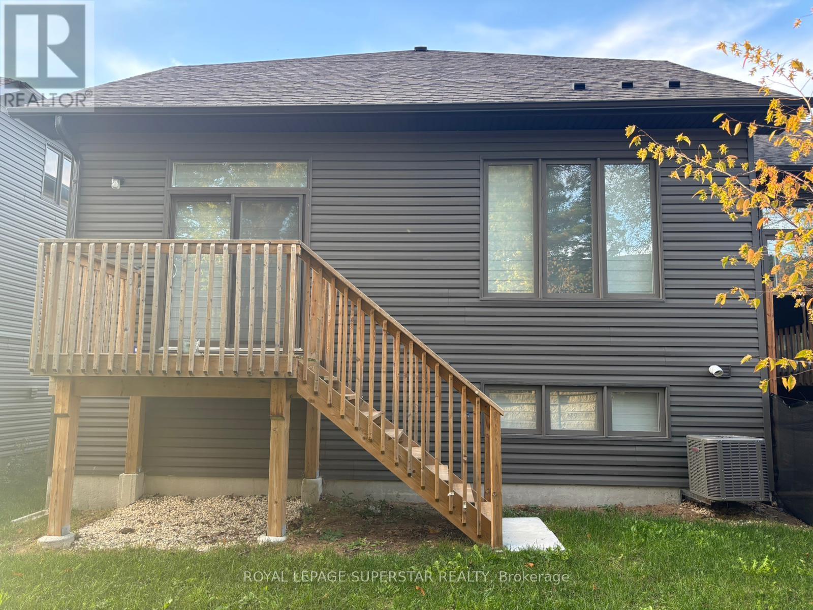 13 Eberhardt Drive, Wasaga Beach, ON - Outdoor With Exterior