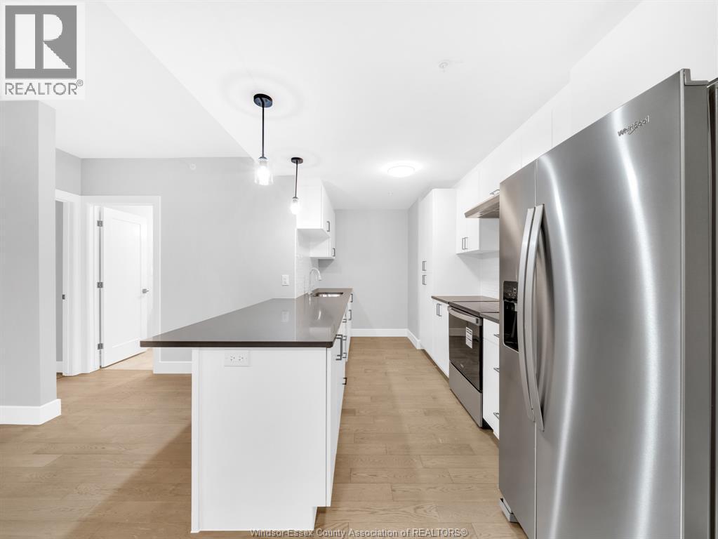2550 Sandwich West Parkway Unit# 416, Lasalle, ON - Indoor Photo Showing Kitchen