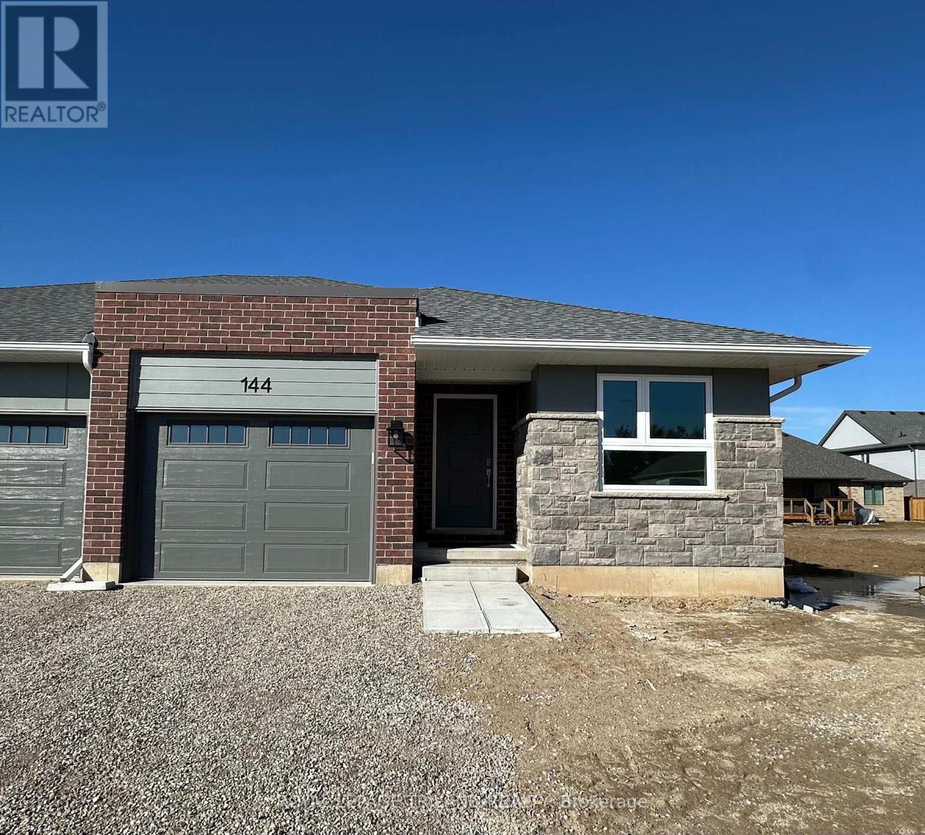 144 Styles Drive, St. Thomas, ON - Outdoor With Facade