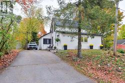 313 OUIDA STREET Tay (Waubaushene), ON L0K 2C0