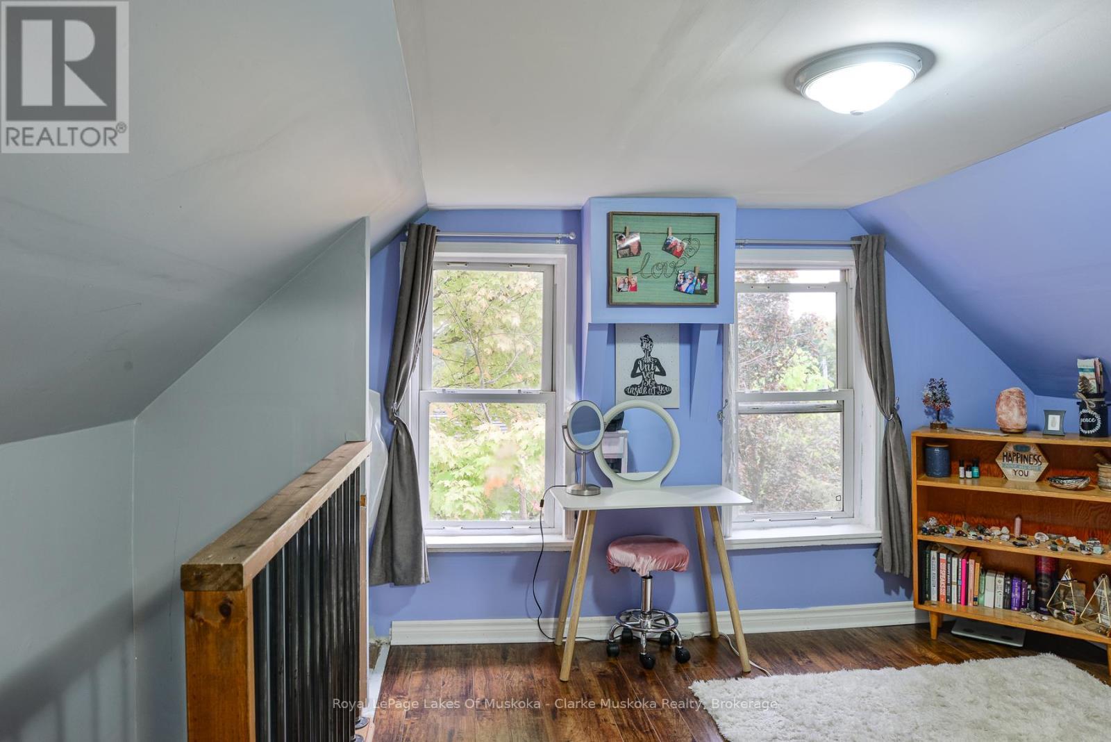 313 Ouida Street, Tay (Waubaushene), ON - Indoor Photo Showing Other Room