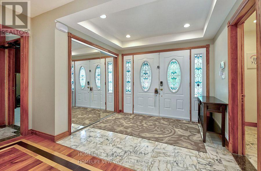 7 Sulgrave Crescent, Toronto, ON - Indoor Photo Showing Other Room