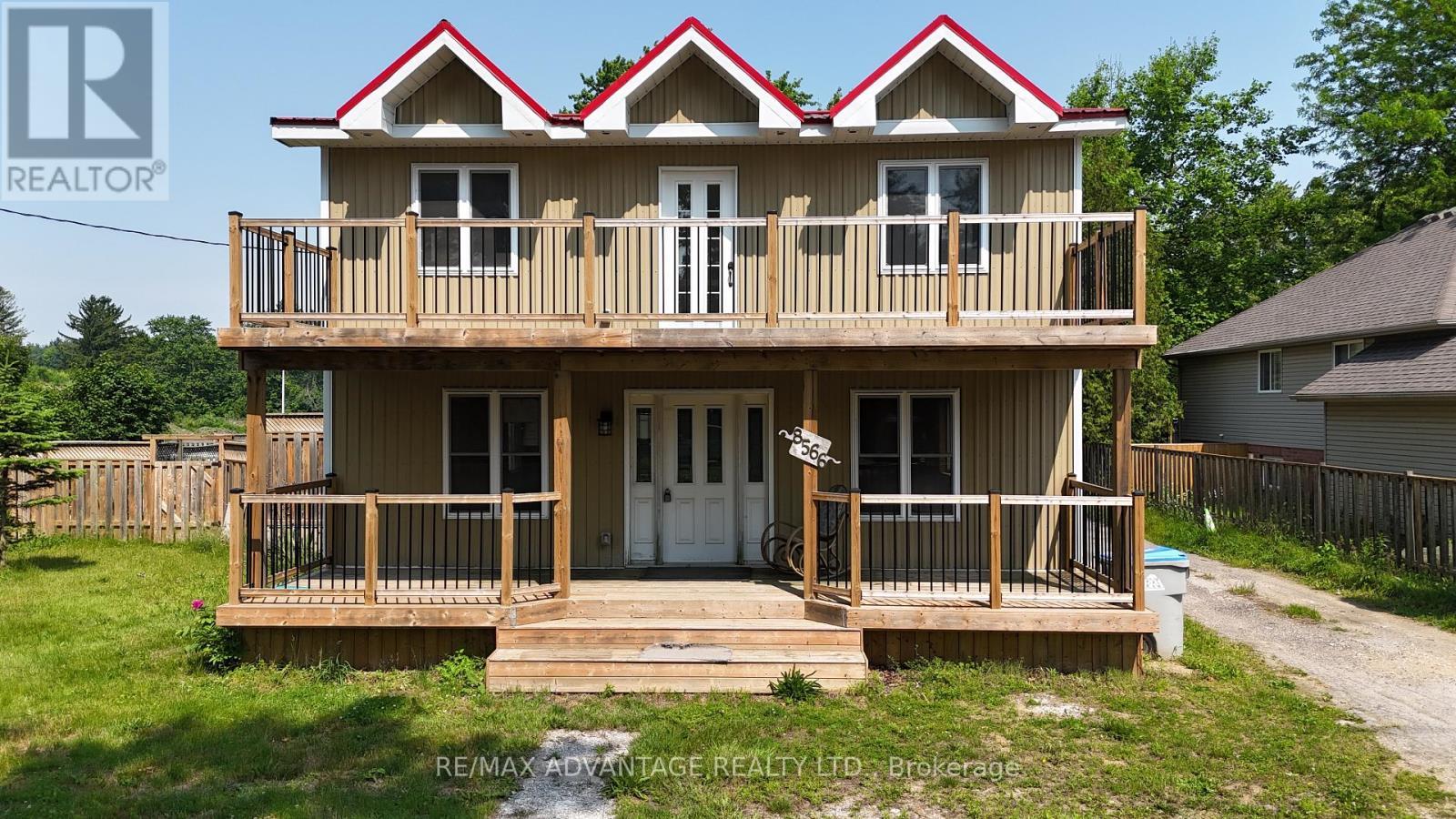 8566 Glendon Drive, Strathroy-Caradoc (Mount Brydges), ON - Outdoor With Balcony