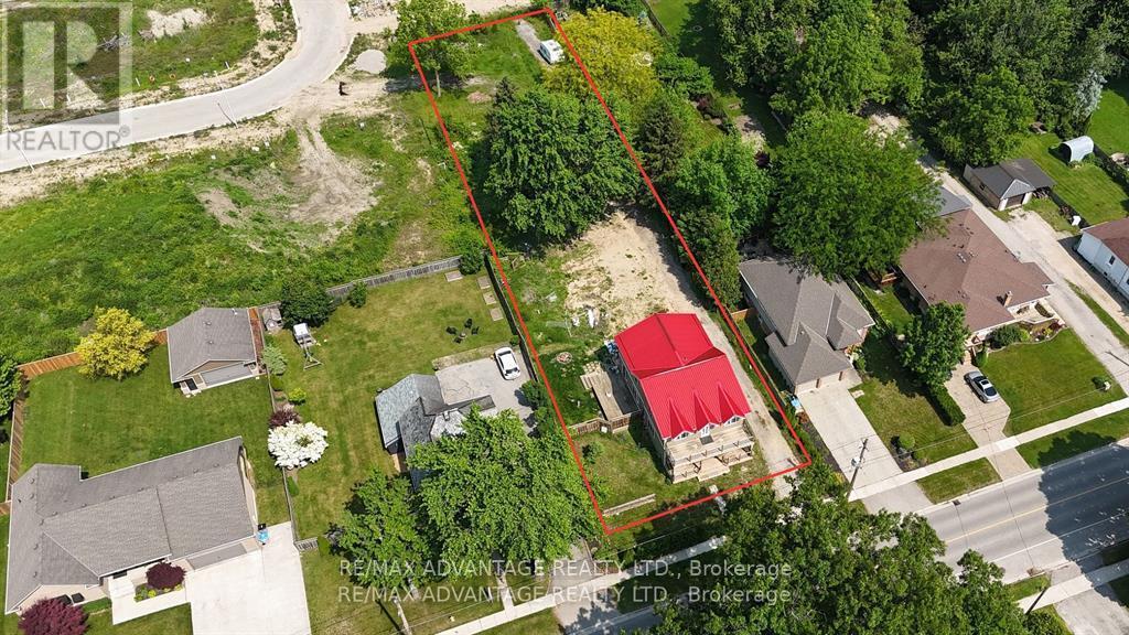 Approximate lot line - 8566 Glendon Drive, Strathroy-Caradoc (Mount Brydges), ON - Outdoor With View