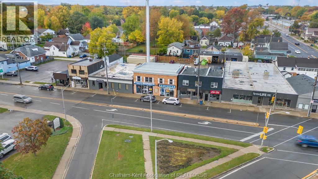 210-212 Queen Street, Chatham, ON