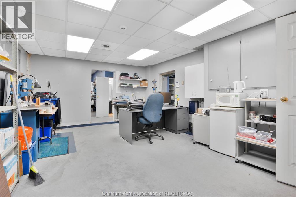 210-212 Queen Street, Chatham, ON