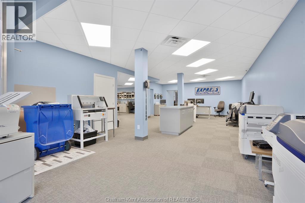 210-212 Queen Street, Chatham, ON