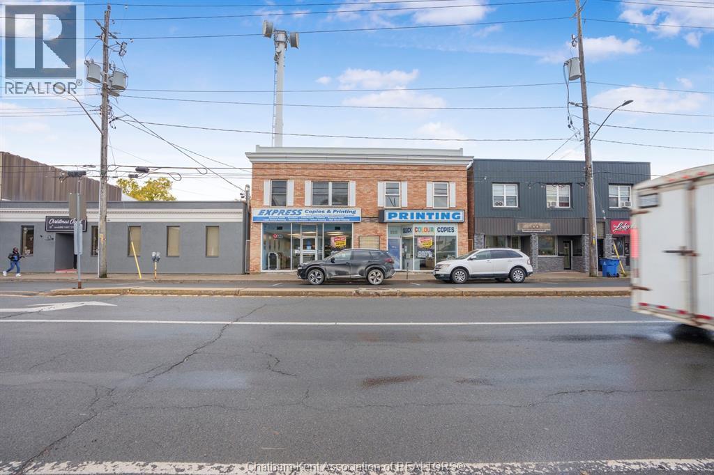 210-212 Queen Street, Chatham, ON
