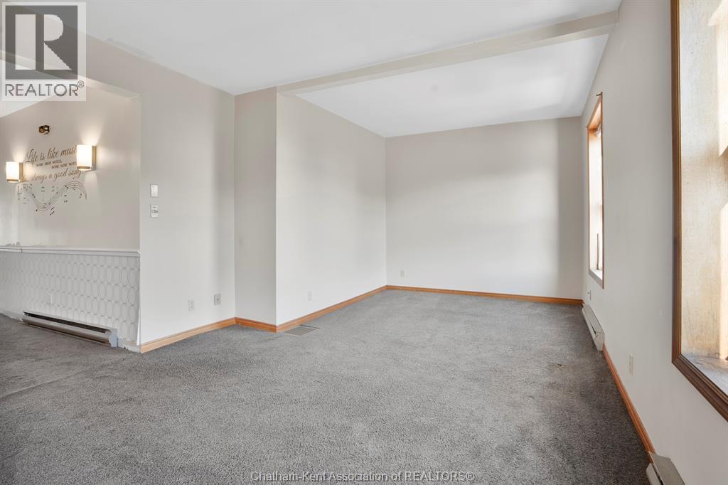 210-212 Queen Street, Chatham, ON