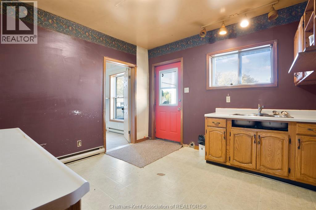 210-212 Queen Street, Chatham, ON