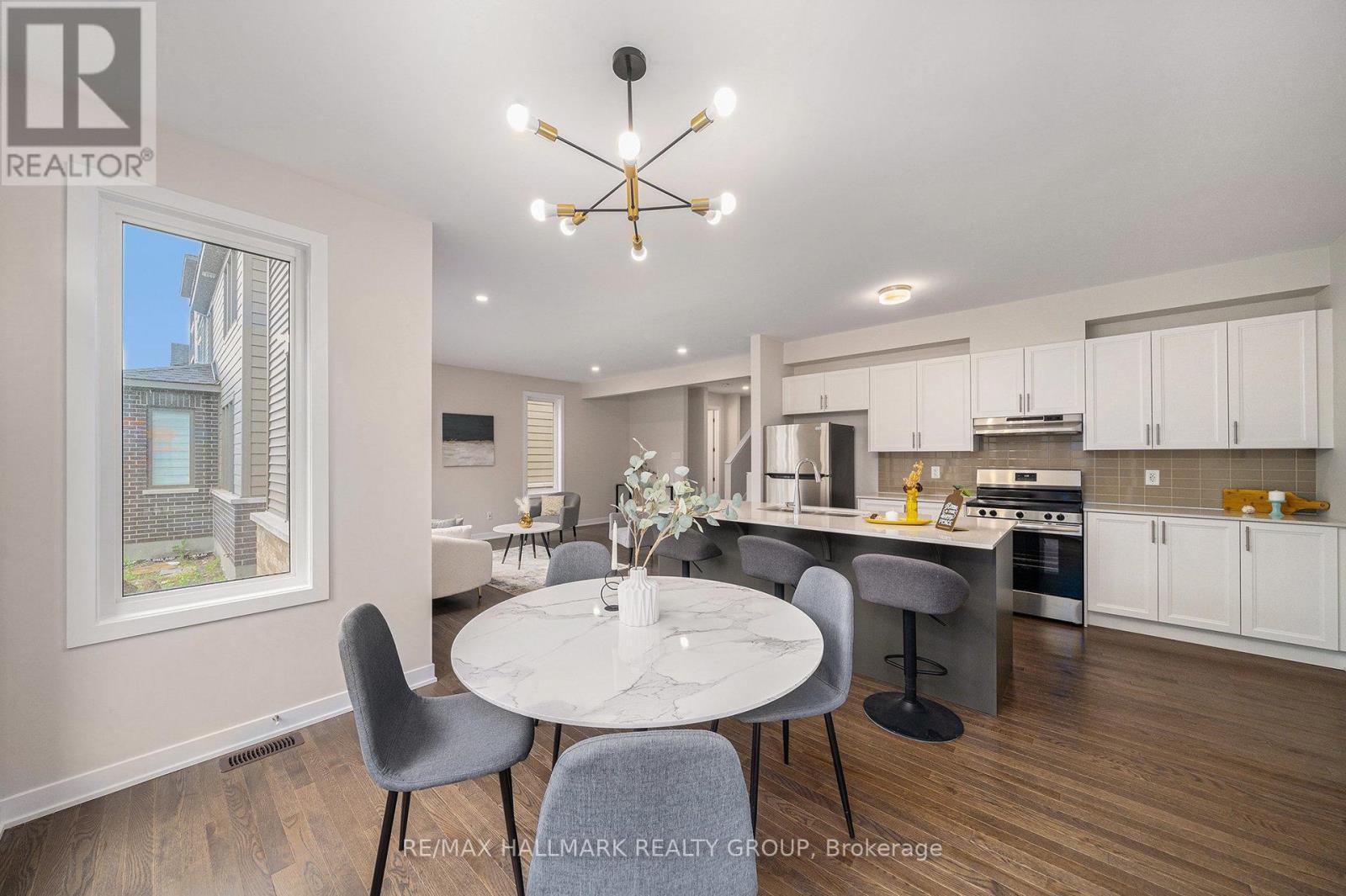 173 Conservancy Drive, Ottawa, ON - Indoor Photo Showing Dining Room